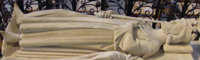 France Paris - St Denis Louis VI le Gros 1137 effigy 1263-4